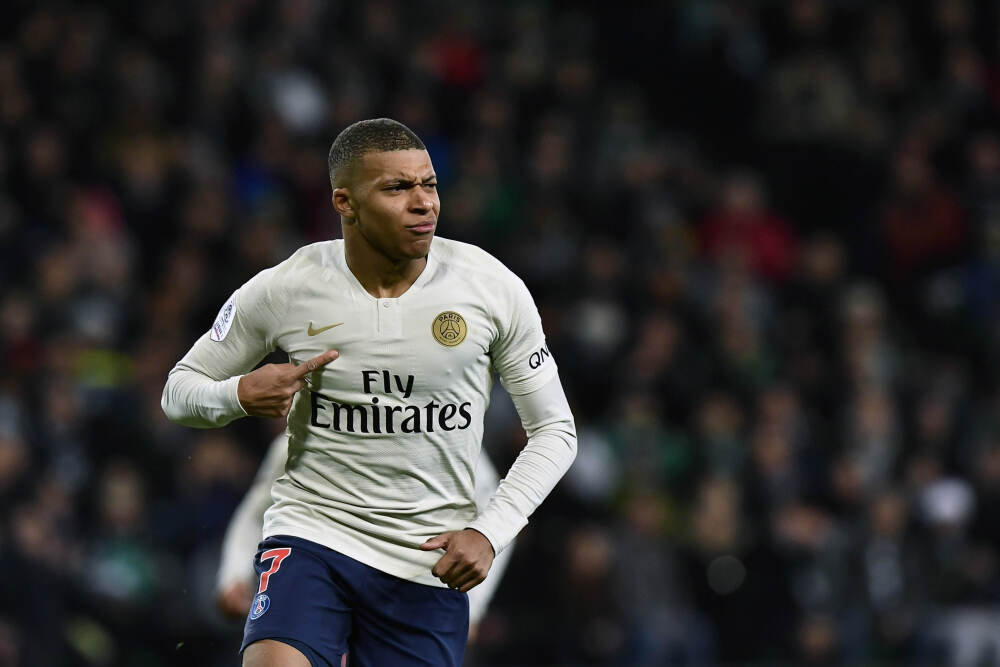 中国学者答巴西友人：展望“十五五”，如何以科技创新推动高质量发展？｜ 问答中国